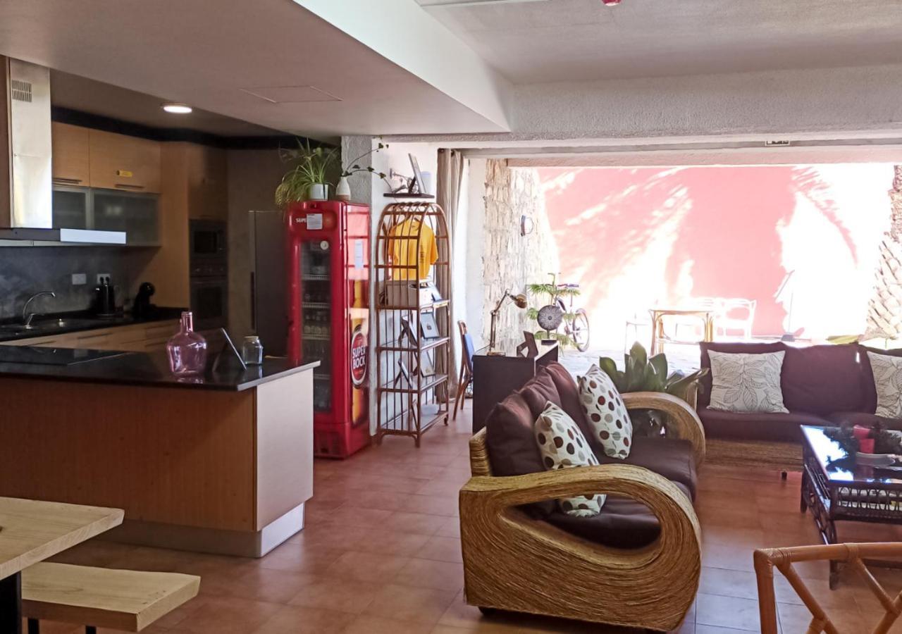 Хостел Porto Santo Destination Екстер'єр фото